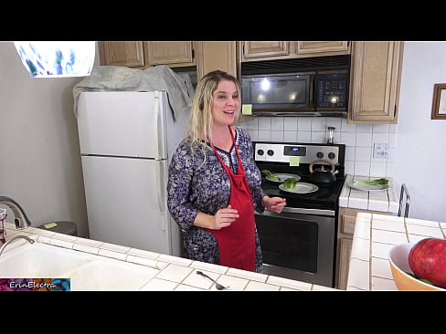 ❤️ Ibu tiri memerah susunya di dapur sebelum tarikhnya ️❌ Lucah pada ms.javarchive.top ❌